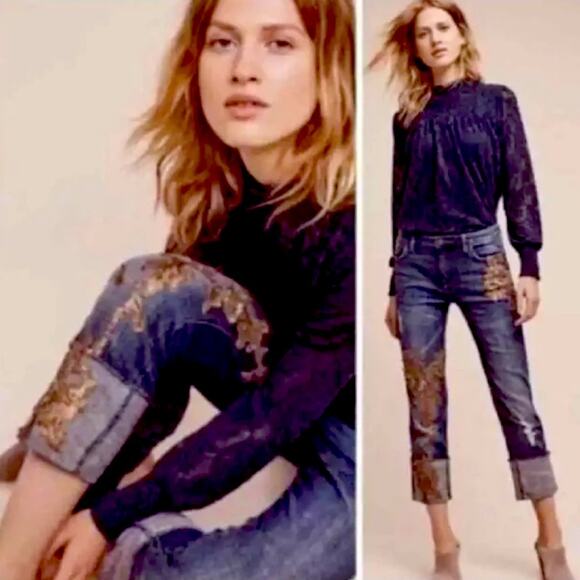 Pilcro Denim - ANTHROPOLOGIE {Pilcro} Hyphen Gold Sequin Patch Cuffed Cropped Blue Jeans, 32